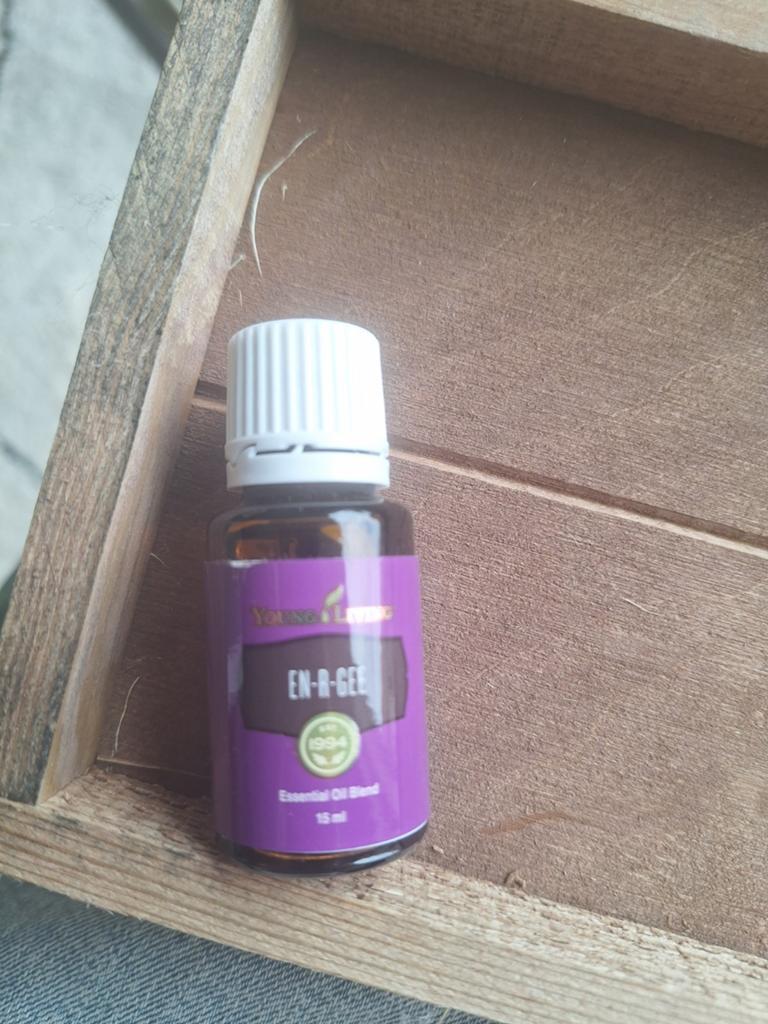 Young Living En-r-gee, Ophalen, Aroma