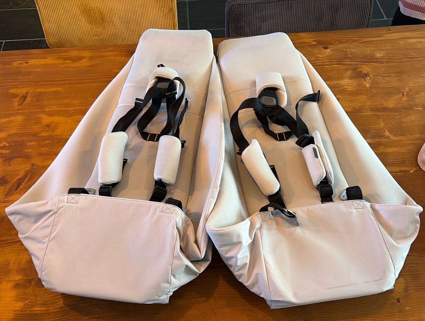 2x Thule Chariot infant sling, Ophalen of Verzenden, Gebruikt, Kinderkar, Minder dan 20 kg