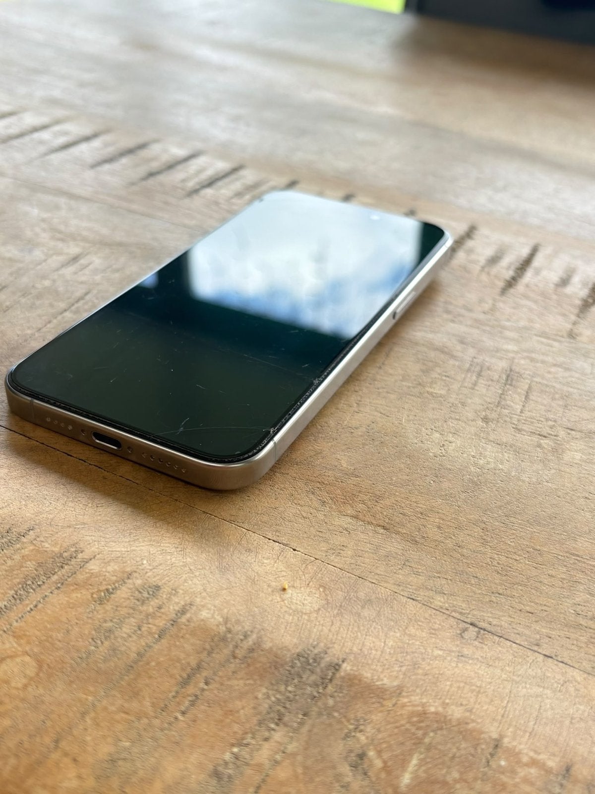 Foto 6 van iPhone 15 Pro Max 256GB Natural Titanium | 87%