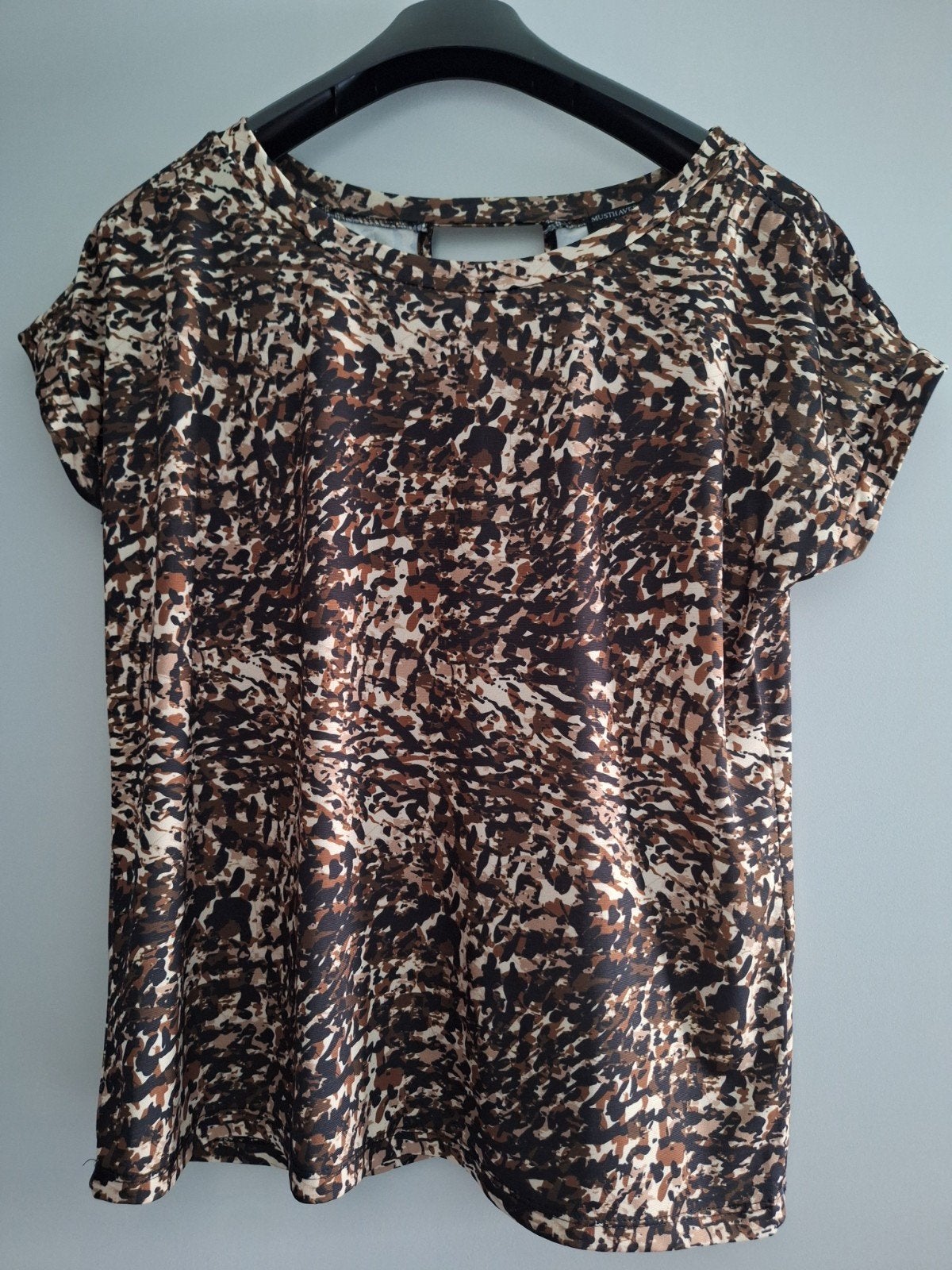 Shirtje bruin beide zwart - Musthaves by Elja, Meerkleurig, Maat 42/44 (L), Musthaves by Elja, Ophalen of Verzenden