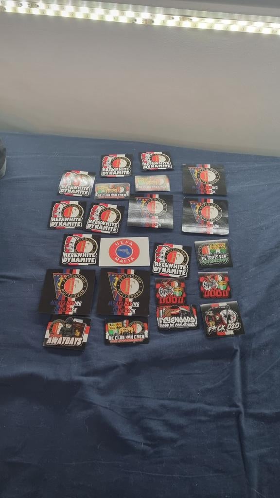 22 feyenoord stickers, Verzenden