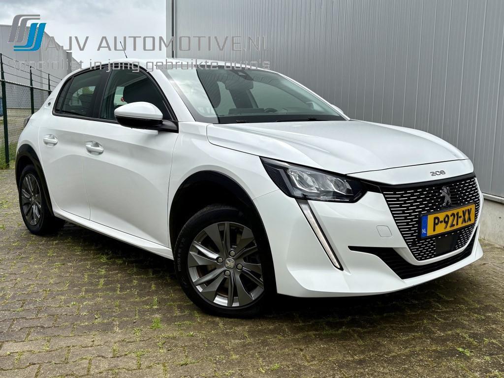 Peugeot e-208 EV BLUE LEASE ACTIVE 50 kWh 3 FASE SOH100%, Auto's, Gebruikt, 100 %, Met garantie (alle), Wit