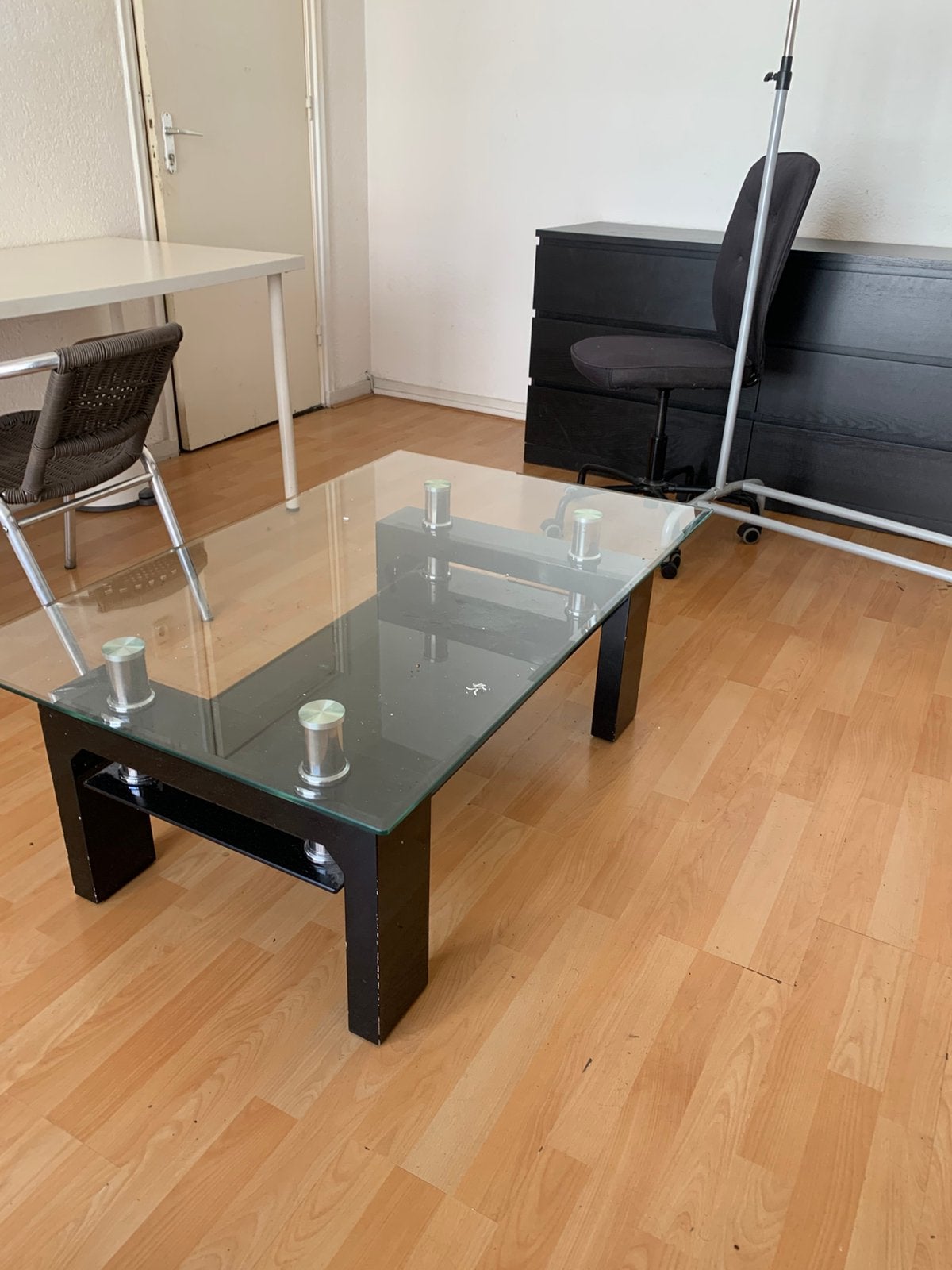 Glazen koffietafel, Huis en Inrichting, Tafels | Salontafels, Ophalen, Rond, 50 tot 100 cm, Zo goed als nieuw
