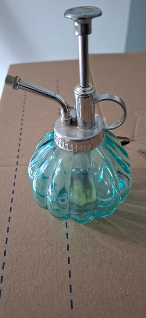 Vintage glazen plantenspuit - turquoise, Antiek en Kunst, Ophalen of Verzenden