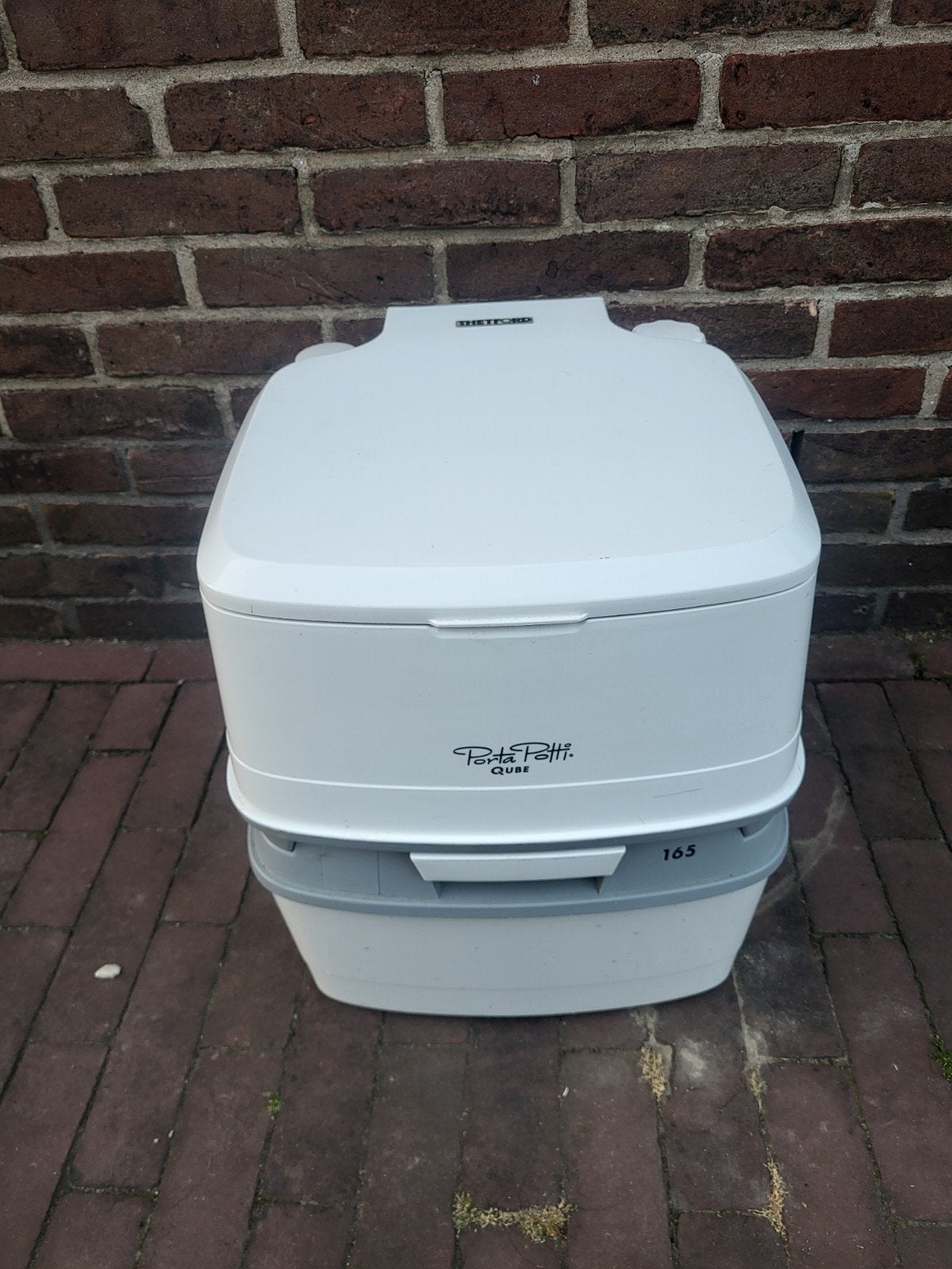 Porta potti. Alleen gebruikt voor onderweg., Caravans en Kamperen, Ophalen