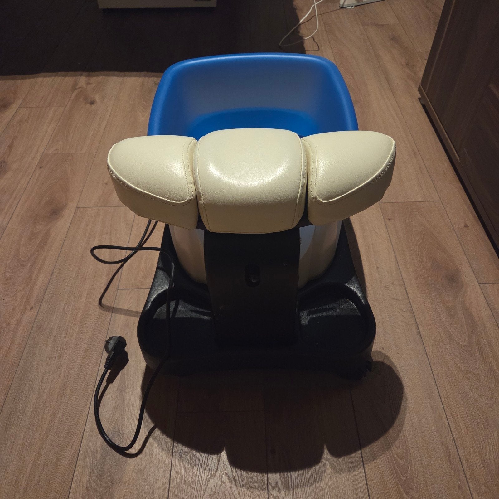 Voetenbad Pedicure met beschadiging, functioneert goed, Sieraden, Tassen en Uiterlijk, Uiterlijk | Lichaamsverzorging, Gebruikt