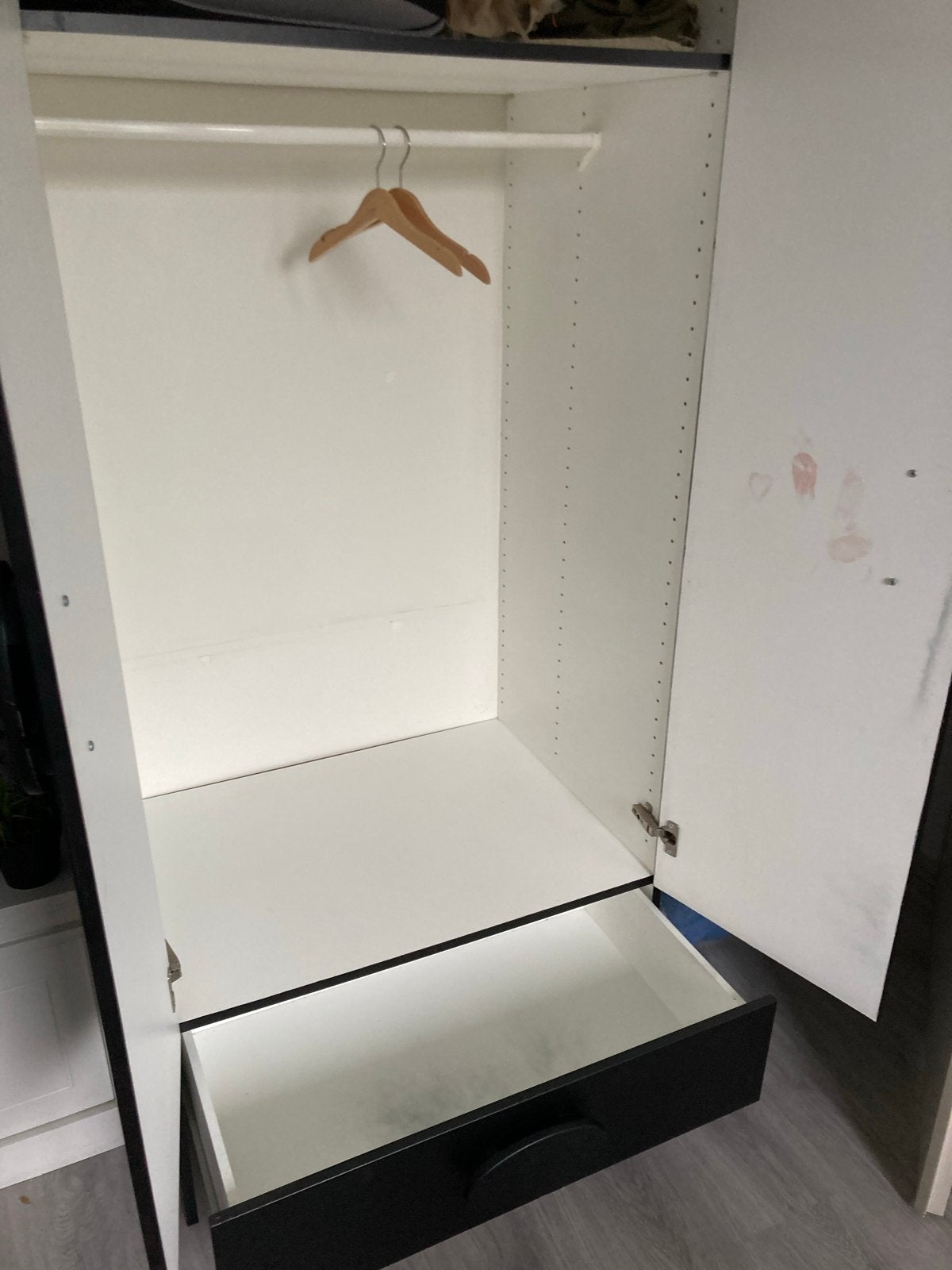 IKEA Mammut kast overgespoten, Ophalen, Kunststof, Gebruikt, 100 tot 150 cm