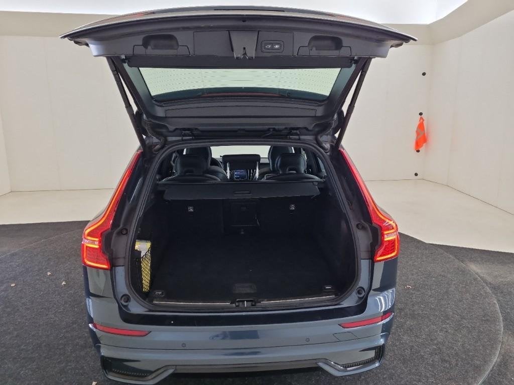 Volvo XC60 T6 Plug-in hybrid AWD Plus Dark | Google | Long R, Auto's, Stof, Gebruikt, Euro 6, 4 cilinders