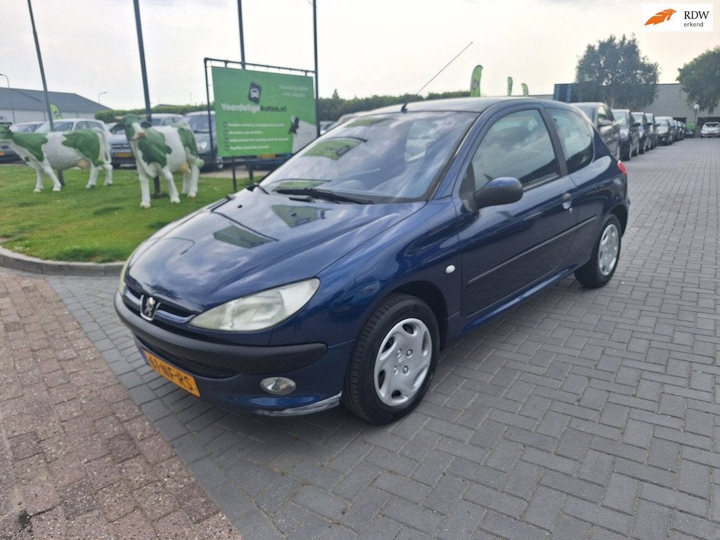 Peugeot 206 1.4 Gentry / Keurige auto / 95.149 km NAP !, Auto's, Voorwielaandrijving, 31 €/maand, 4 cilinders, Origineel Nederlands