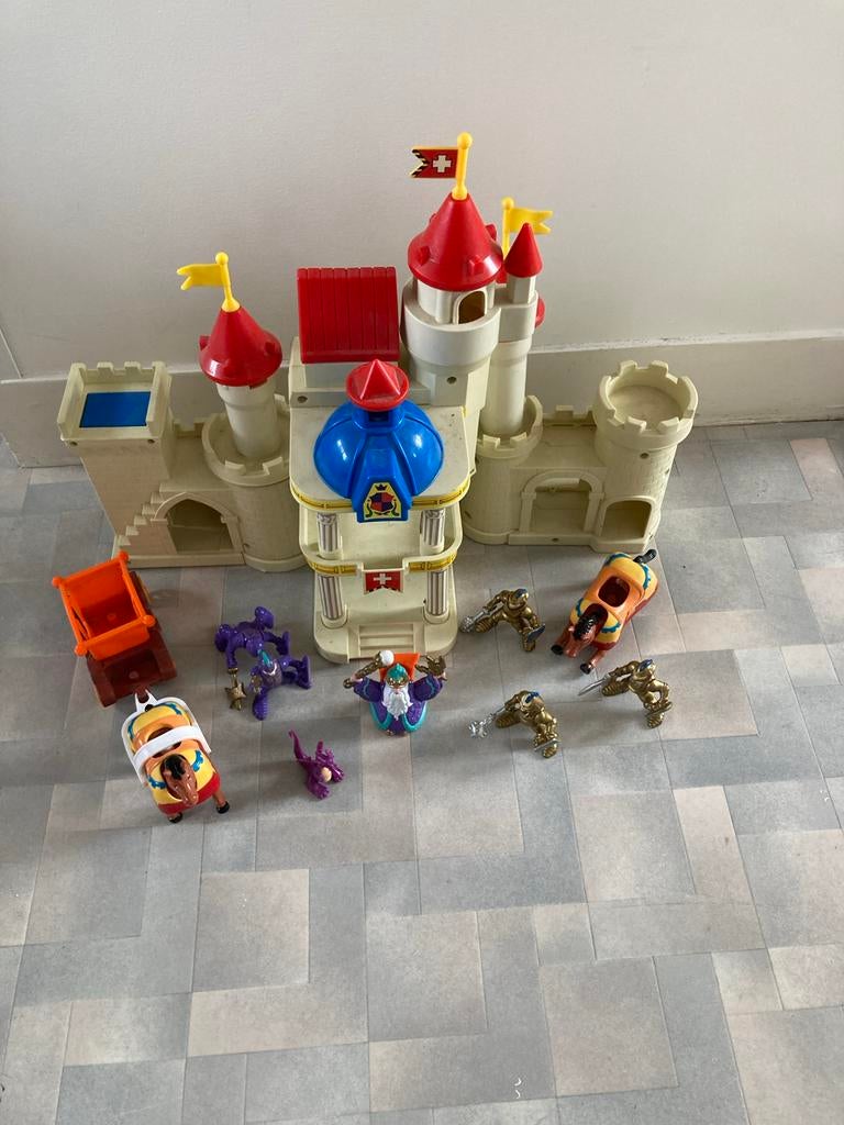 Kasteel met Ridders en Accessoires, Ophalen of Verzenden, Zo goed als nieuw