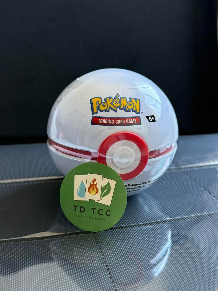 Generic Poké Ball Tin - Primer Ball, Ophalen of Verzenden, Nieuw, Overige typen, Foil