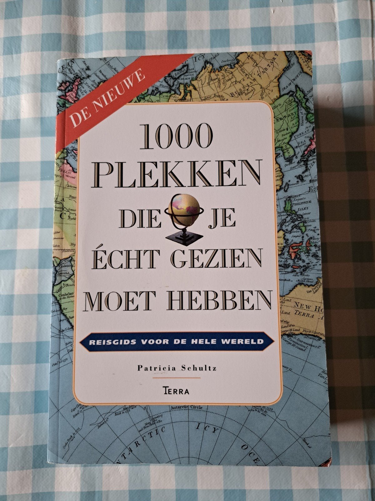 C: 1000 Plekken Die Je Écht Gezien Moet Hebben - Reisgids, Overige merken, Europa, Zo goed als nieuw, Reisgids of -boek