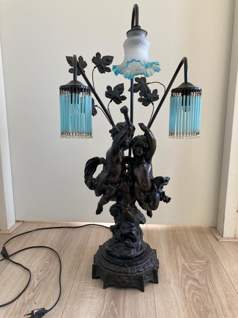 Art deco lamp met putti naar Albert Carrier Belleuse, Ophalen, Zo goed als nieuw, Minder dan 50 cm