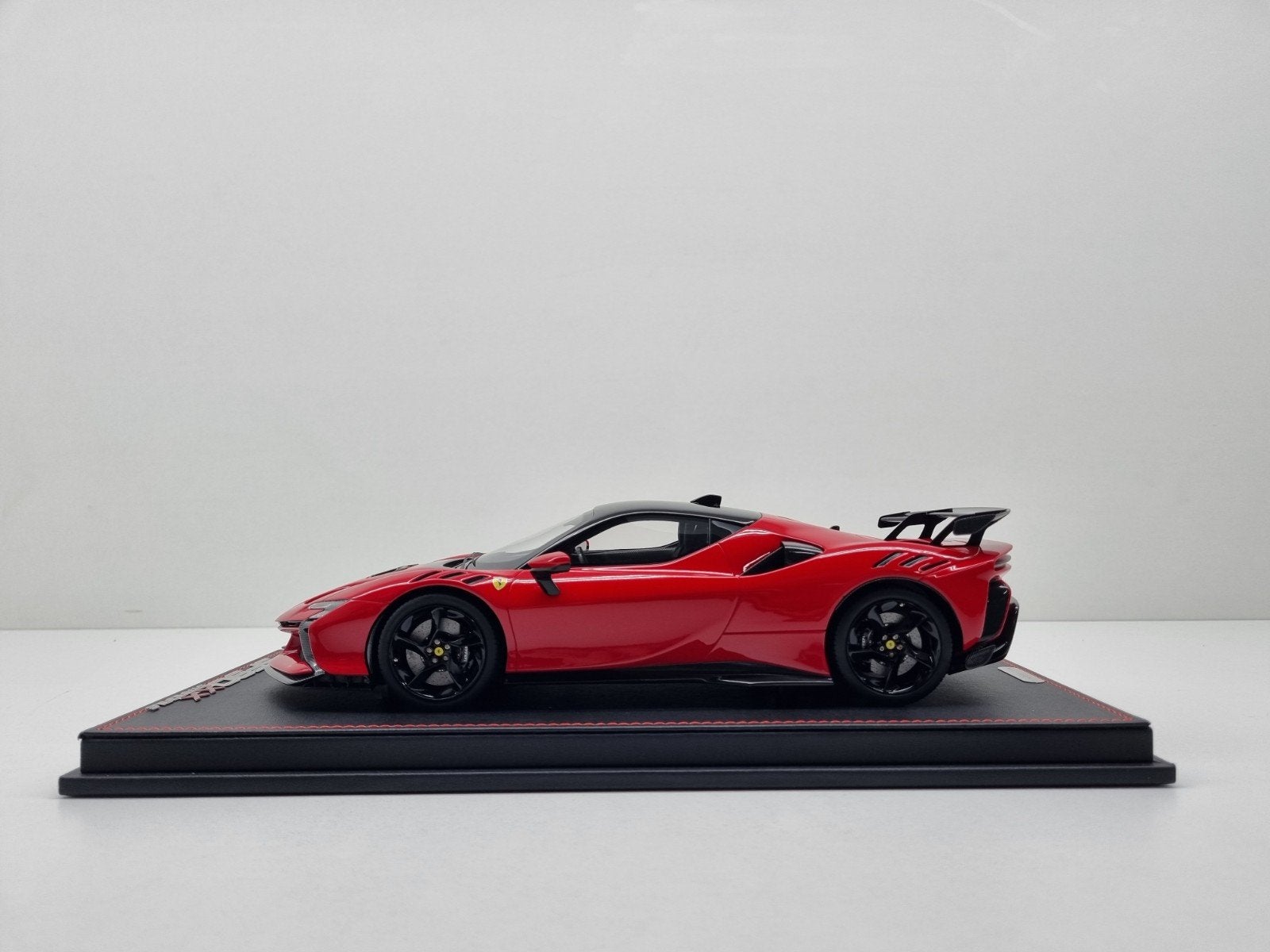 Ivy Merit
Ferrari SF90 XX Stradale
Green 1/20 1:18 Nieuw, Ophalen of Verzenden, Nieuw, Auto