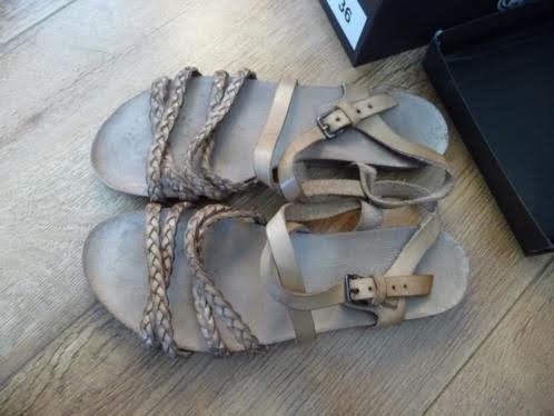 Fred de la bretoniere sandalen 36, Ophalen, Fred de la Bretoniere, Beige, Sandalen of Muiltjes