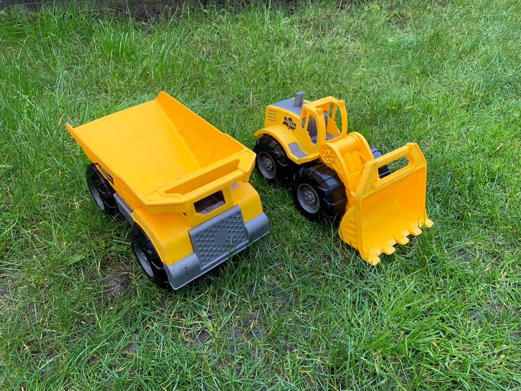 Kiepwagen & buldozer, Kinderen en Baby's, Speelgoed | Speelgoedvoertuigen, Ophalen of Verzenden, Zo goed als nieuw