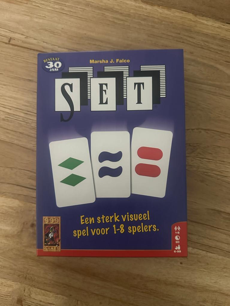 Spel: SET (999 games), Vijf spelers of meer, Ophalen of Verzenden, Zo goed als nieuw