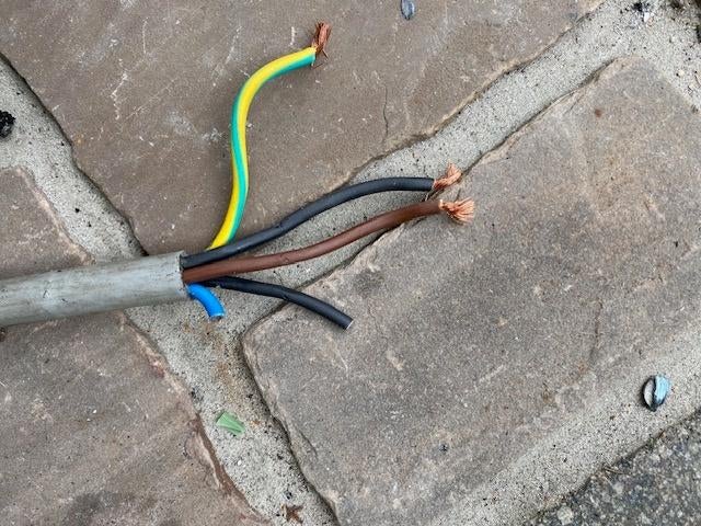 24 m verlengkabel 5G x 2,5mm² + stekkers, Ophalen, Gebruikt, Kabel of Snoer