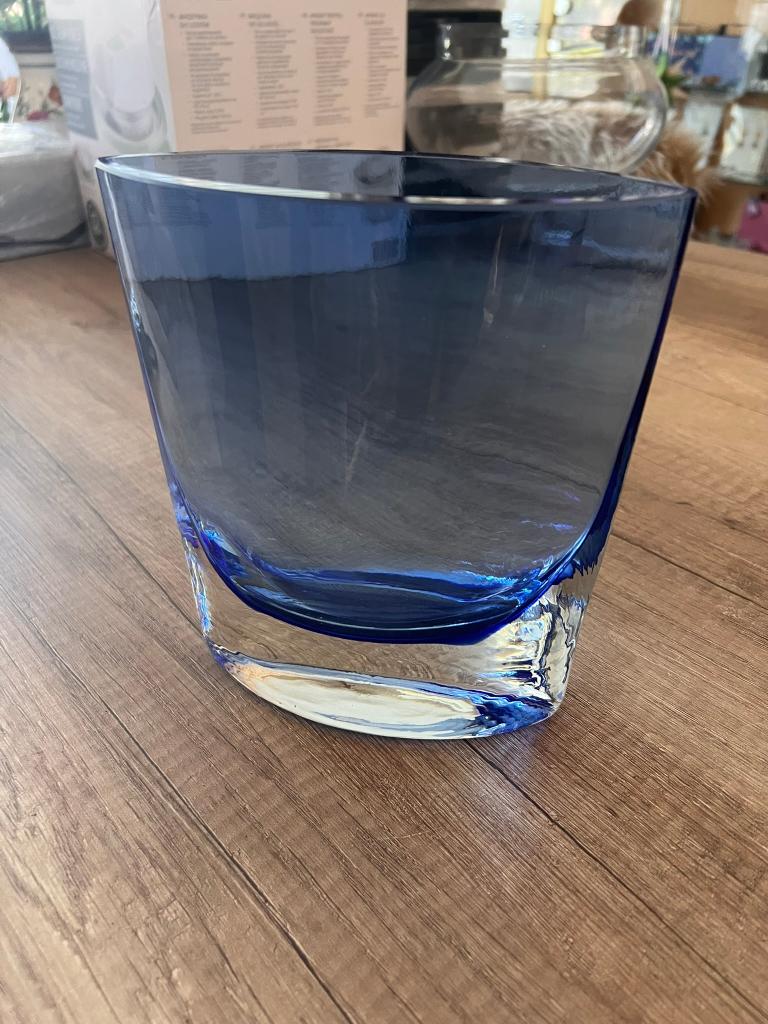 Zware vintage design vaas blauw glas uit de jaren 60, Huis en Inrichting, Woonaccessoires | Vazen, Blauw, Ophalen of Verzenden