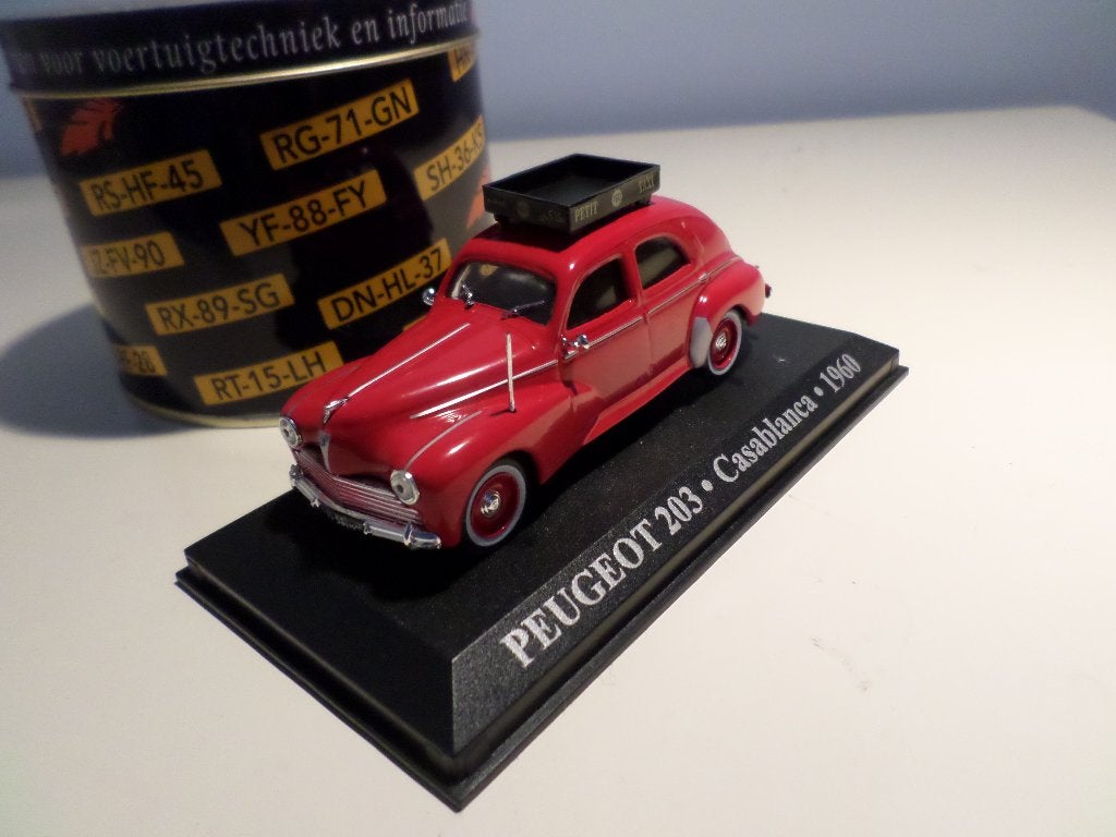 PEUGEOT 203 van 1960 Nostalgie, Hobby en Vrije tijd, Modelauto's | 1:43, Ophalen of Verzenden, Nieuw, Auto, Overige merken