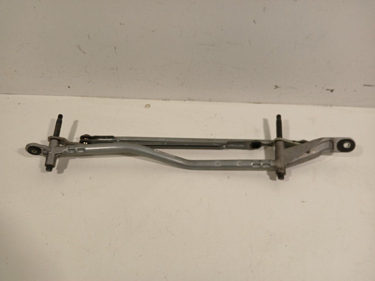 Ruitenwisser mechaniek voor BMW 1 serie, Onderdelen@venauto.nl, Van der Ven Autorecycling B.V., Gebruikt, Ettenseweg 76, 4706 PB Roosendaal, The Netherlands