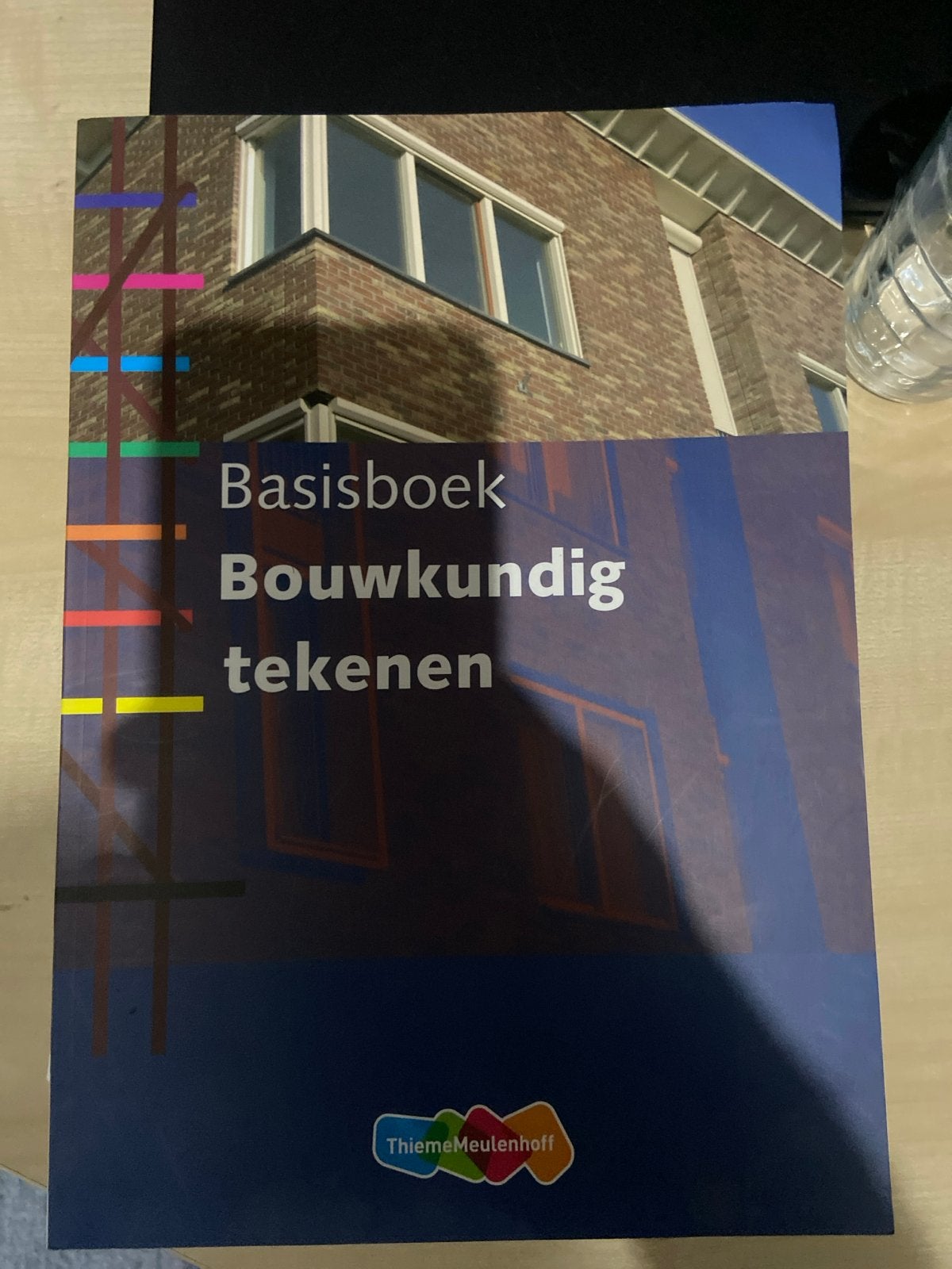 Basisboek Bouwkundig tekenen - Thiememeulenhoff, Ophalen of Verzenden, Beta, Zo goed als nieuw, MBO