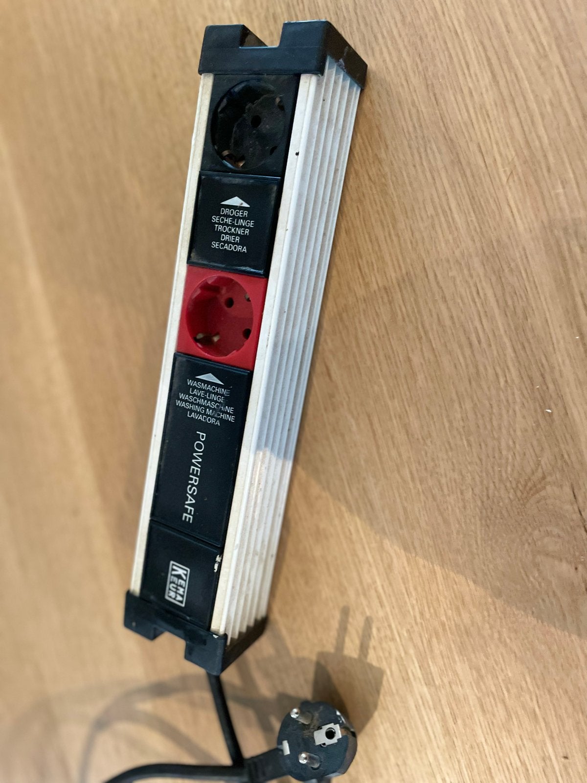 KEMA Powersafe Stekkerdoos voor Wasmachine/Droger, Ophalen, Gebruikt