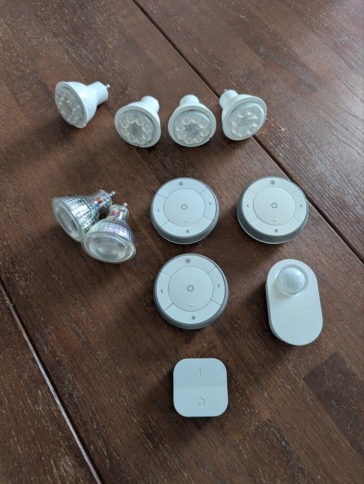 IKEA Tradfri 6xGU10 en 3x afstandsbedieningen en sensor, Huis en Inrichting, Lampen | Losse lampen, Led-lamp, Minder dan 30 watt