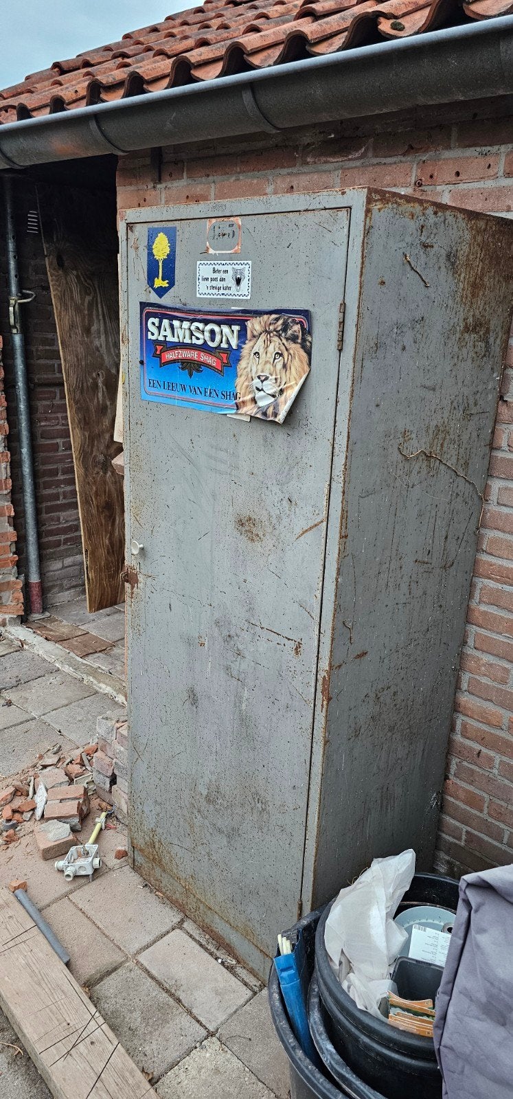 Robuuste metalen (Garage) kast T.E.A.B, Huis en Inrichting, Ophalen, Gebruikt