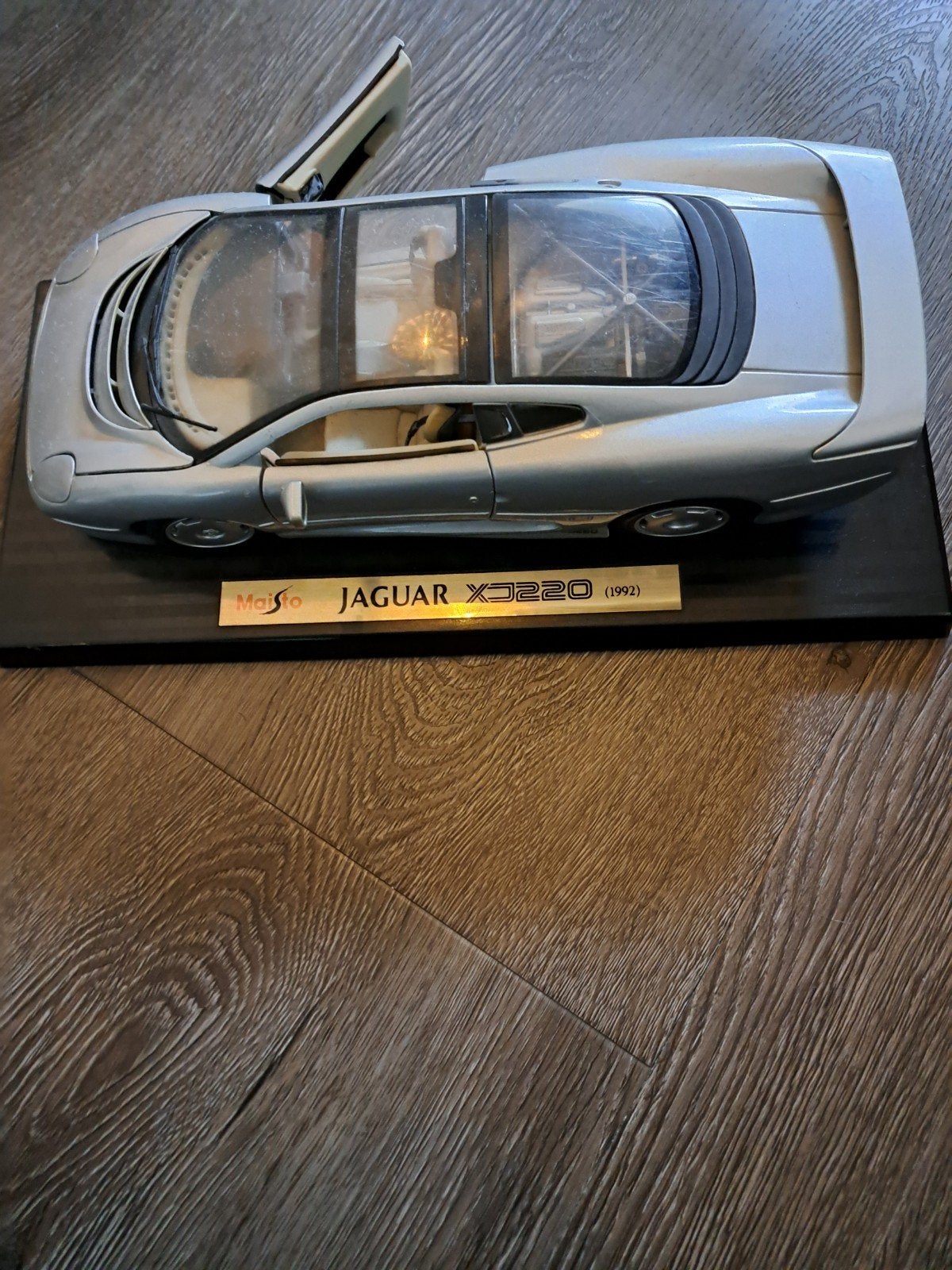 Maisto Jaguar XJ220 (1992) modelauto - Gebruikt, Ophalen of Verzenden, Gebruikt, Auto, Overige merken