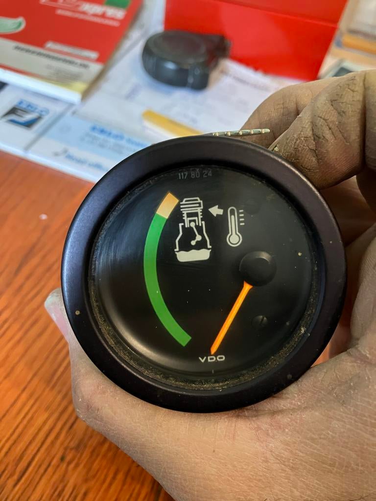 Temperatuurmeter VDO Deutz luchtgekoelde motor 12V, Ophalen of Verzenden