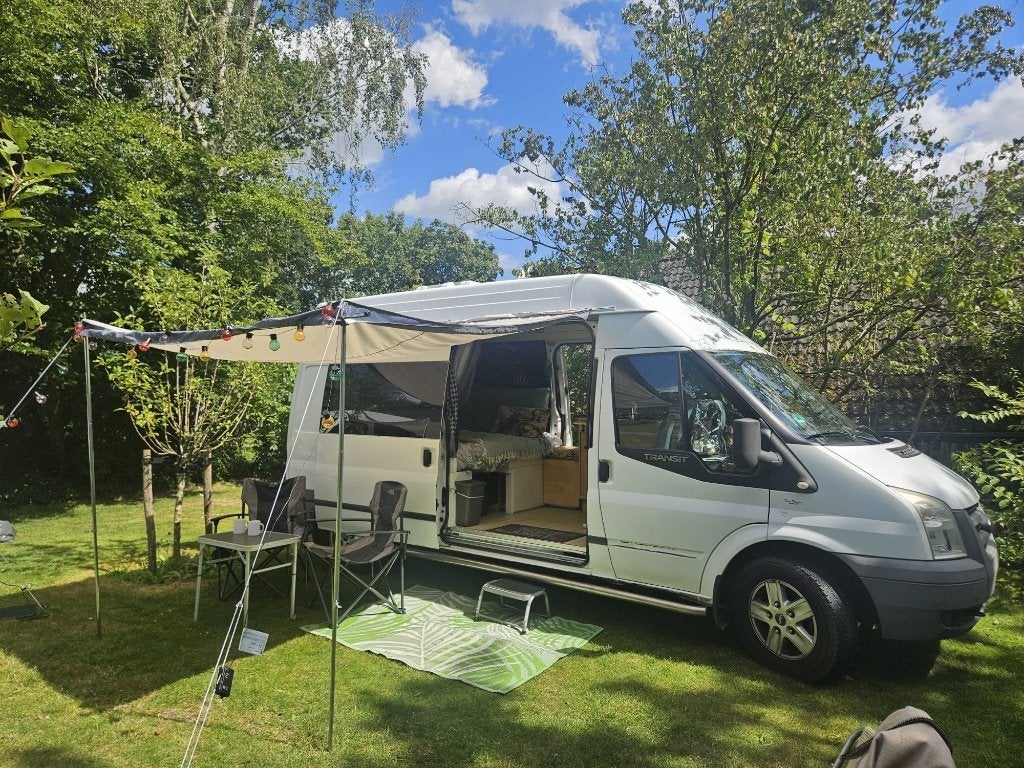 Caravans And Camping Off