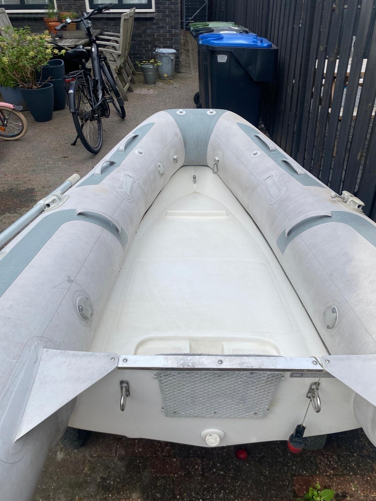 Zodiac rubberboot met polyester bodem, Ophalen of Verzenden, Gebruikt