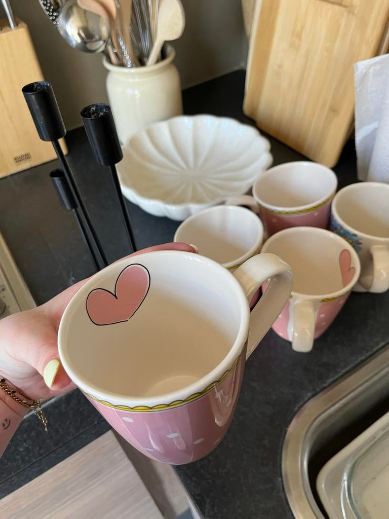 5 Blond Amsterdam mokken: 4 roze, 1 Efteling, Huis en Inrichting, Keuken | Servies, Gebruikt, Kop(pen) en/of Schotel(s), Blond Amsterdam