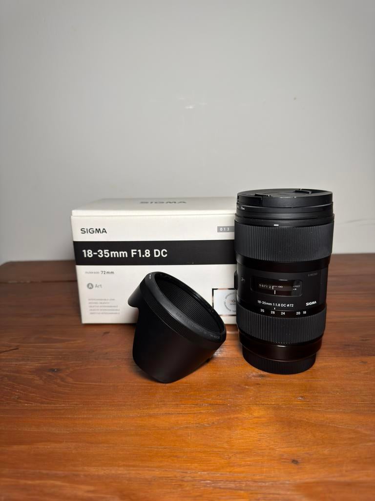 Sigma 18-35mm f1.8 Art Canon EF + Hoya Filter, Audio, Tv en Foto, Fotografie | Lenzen en Objectieven, Ophalen of Verzenden, Zo goed als nieuw