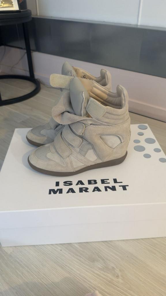 Isabel Marant maat 37, Ophalen of Verzenden, Zo goed als nieuw, Jongetje of Meisje, Schoentjes