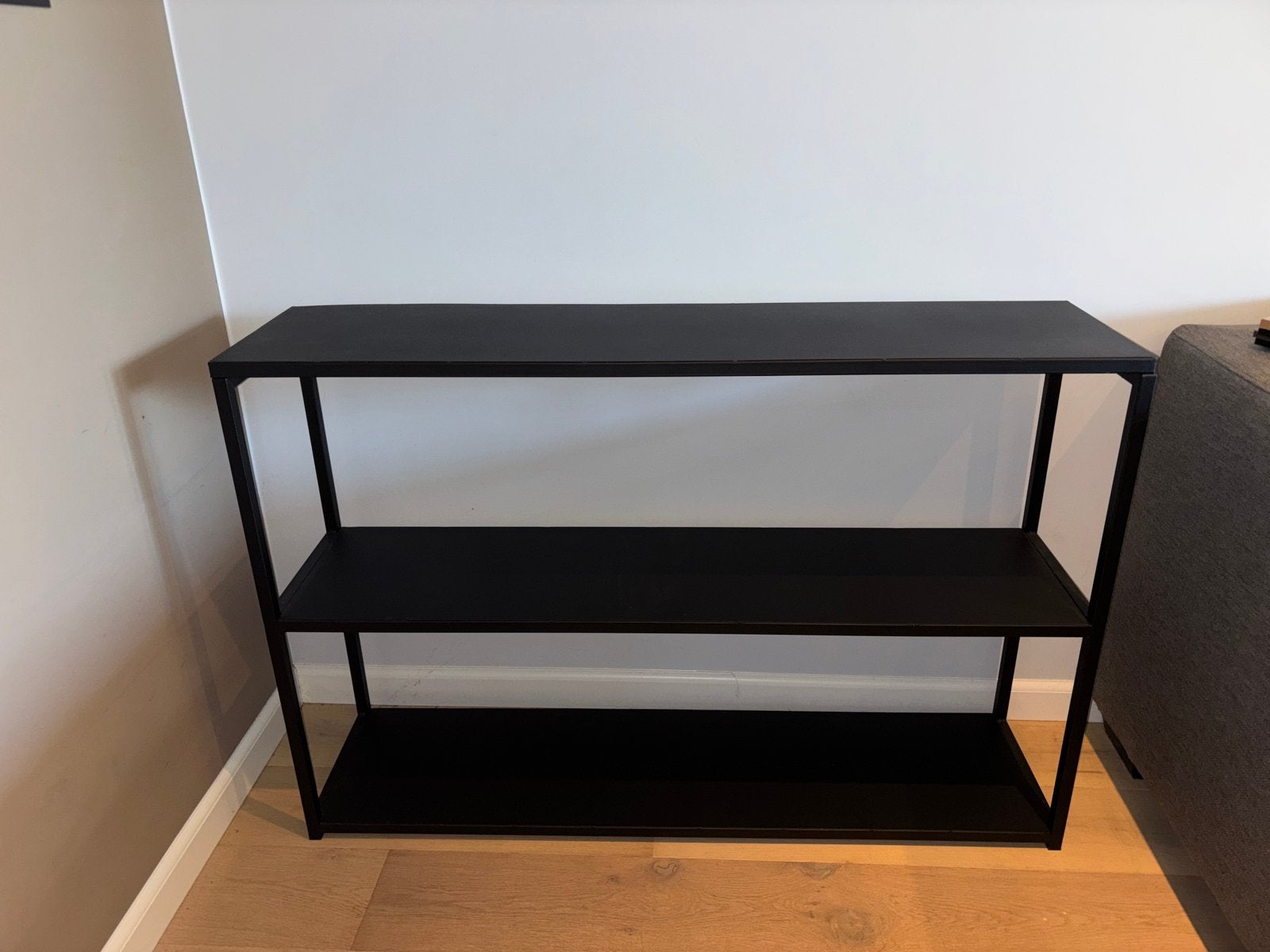 Metalen sidetable, Ophalen, 100 tot 150 cm, Zo goed als nieuw, Metaal