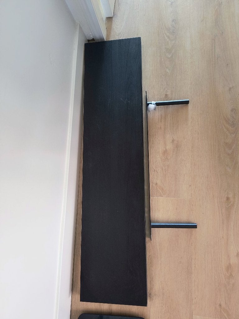 Lack wandplank ikea zwart, Ophalen, Zo goed als nieuw