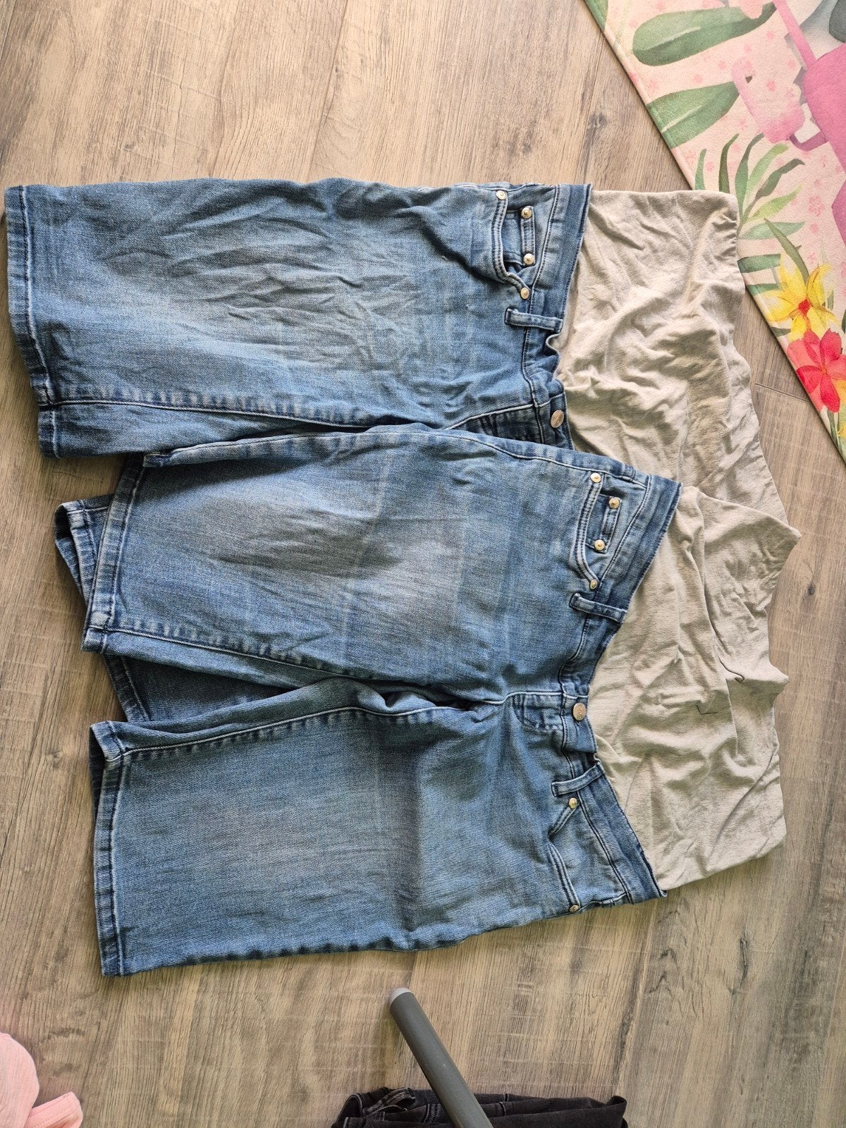 2x zwangerschapsjeans shorts - BPC Mama (maat 38), Kleding | Dames, Maat 38/40 (M), Blauw, Zo goed als nieuw, Broek of Spijkerbroek