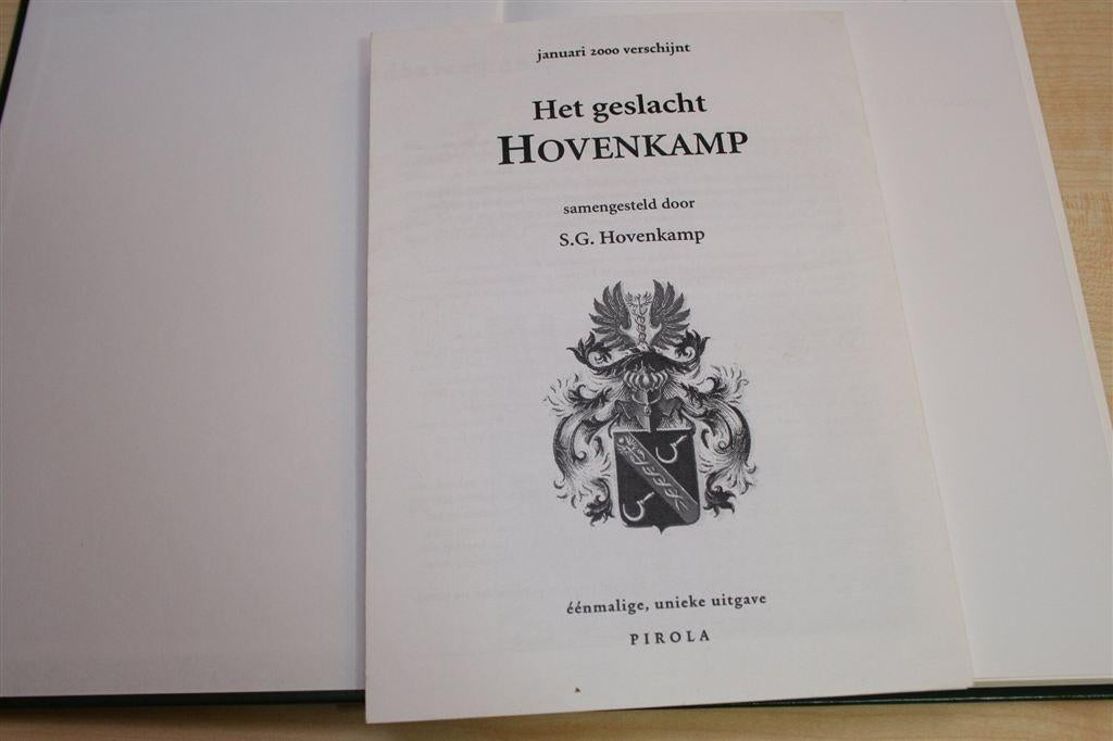 Het Geslacht Hovenkamp — Familiegeschiedenis & Genealogie, Boeken, Ophalen of Verzenden, Zo goed als nieuw