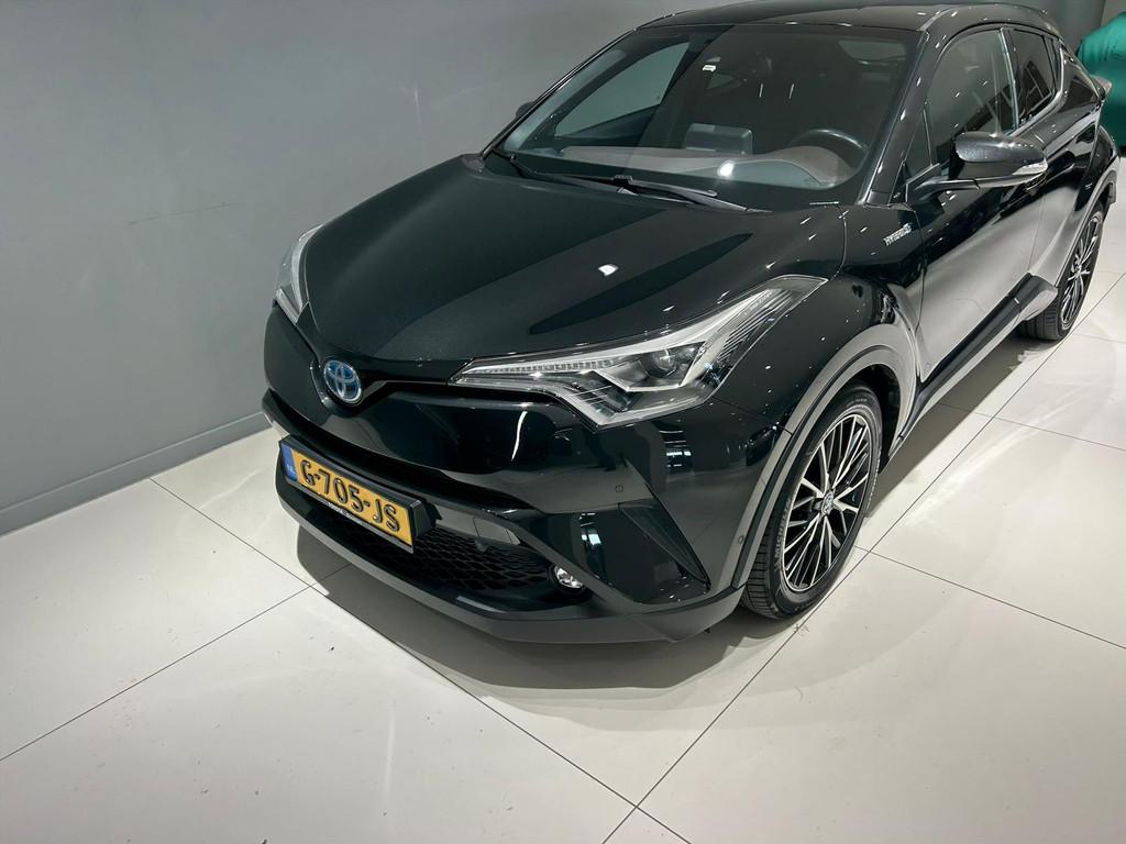 TOYOTA C-Hr 1.8 Hybrid 122pk CVT Adventure Leer LMV Trekhaak, Automaat, 12 maanden, 4 cilinders, Zwart
