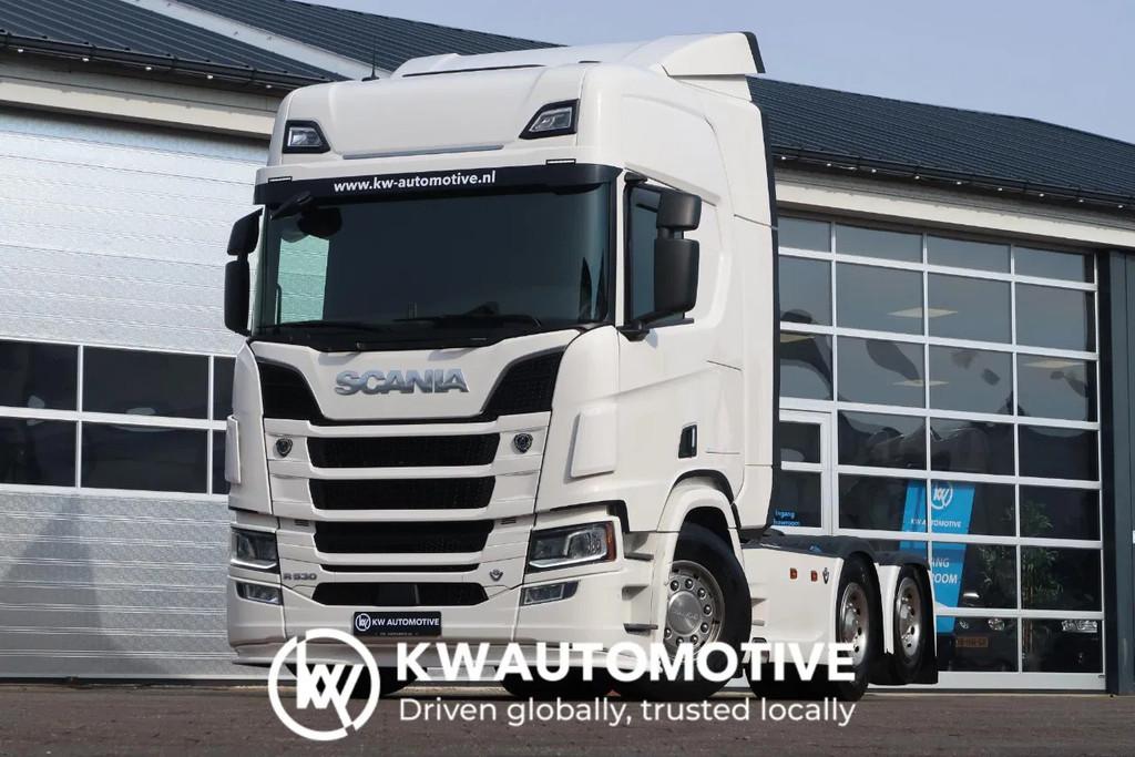 Scania R530 V8 NGS 6X2/ FULL AIR/ RETARDER/ BOOGIE/ 2X TANK, Auto's, Vrachtwagens, Automaat, Euro 6, Scania, Wit