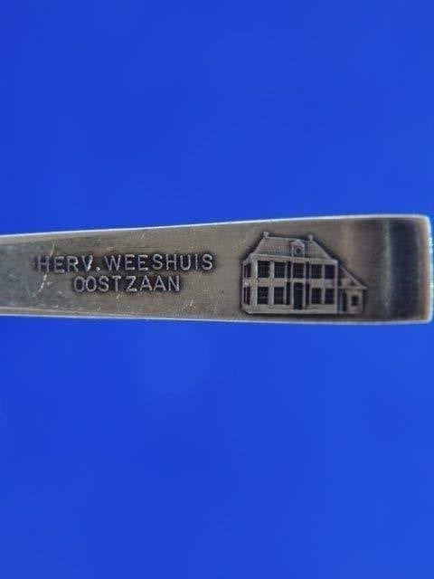 Sola Lepeltje: Oostzaan, Verzenden