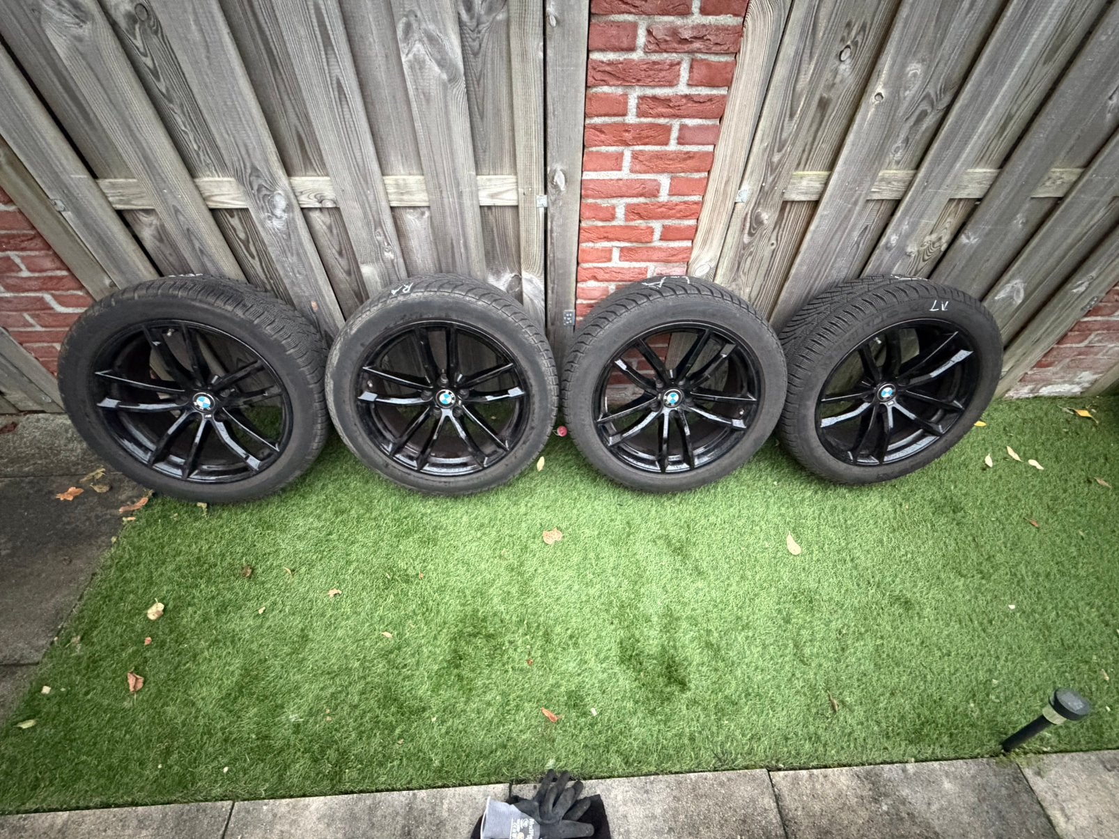 BMW G30/G31 18 inch M Sport velgen met winterbanden, Ophalen, 18 inch, Banden en Velgen, Winterbanden
