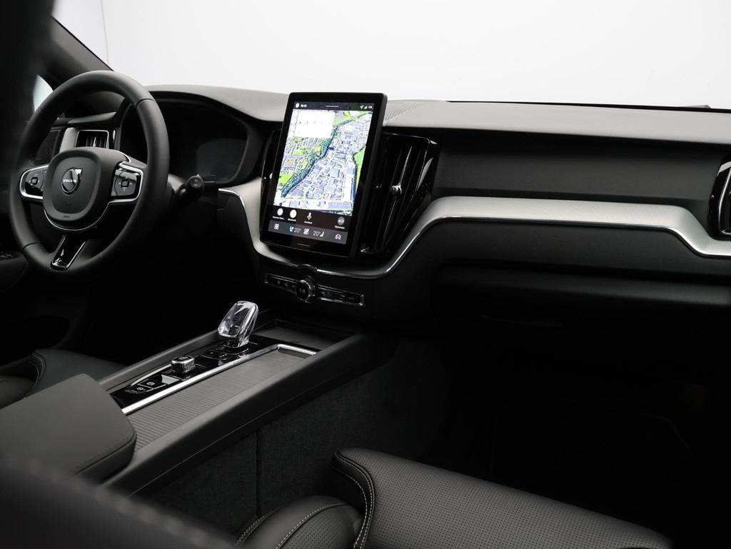 Volvo XC60 2.0 T6 Plug-in hybrid AWD Plus Black Edition / St, Gebruikt, Euro 6, 4 cilinders, 1969 cc