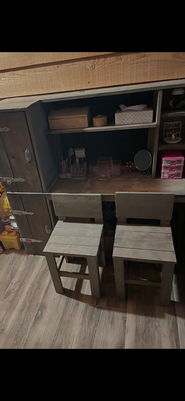 Steigerhouten kinderbureau/speeltafel, Ophalen, Zo goed als nieuw