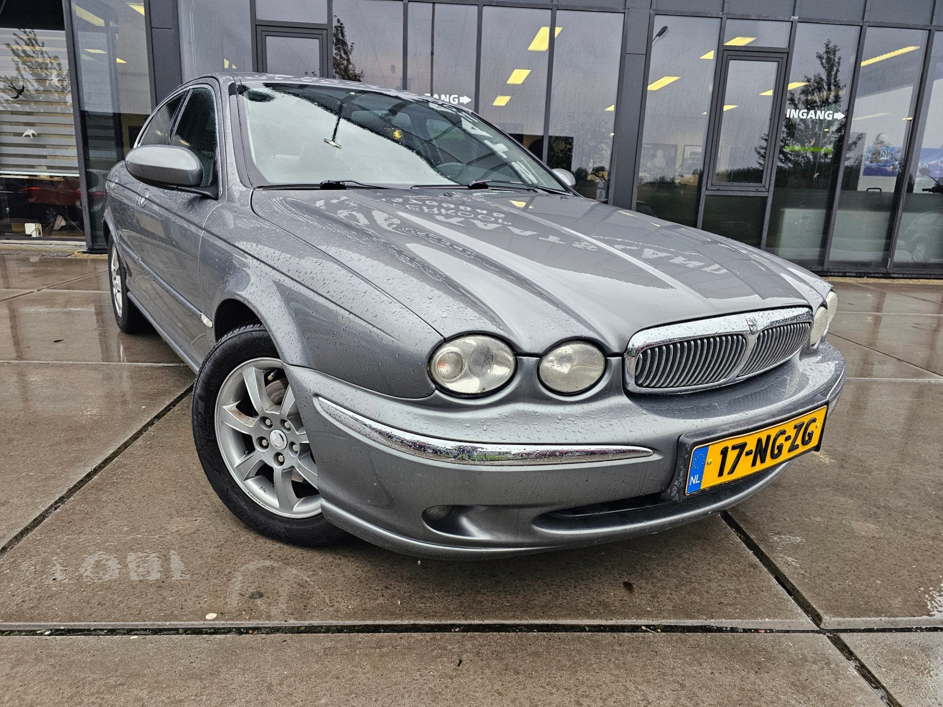 Jaguar X-type 2.0 V6 Executive - Automaat - Leder - Clima, Auto's, Gebruikt, Zwart, 156 pk, Sedan