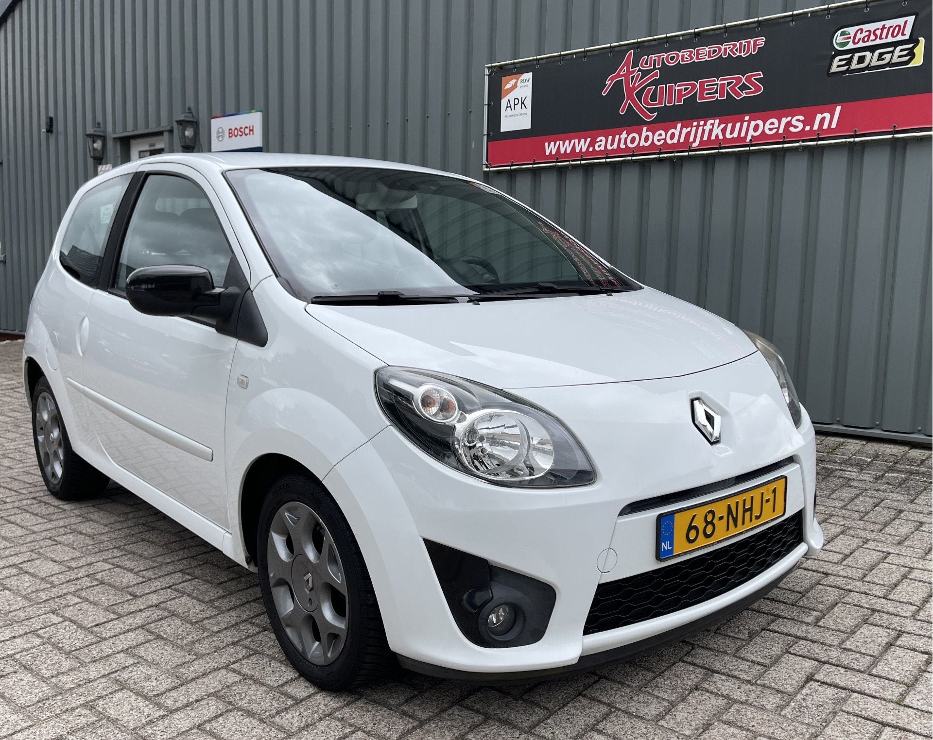 Renault Twingo 1.2-16V Dynamique Airco.Lm.velgen.Cruise.Elec, Auto's, Renault, 839 kg, Gebruikt, Zwart, 4 cilinders