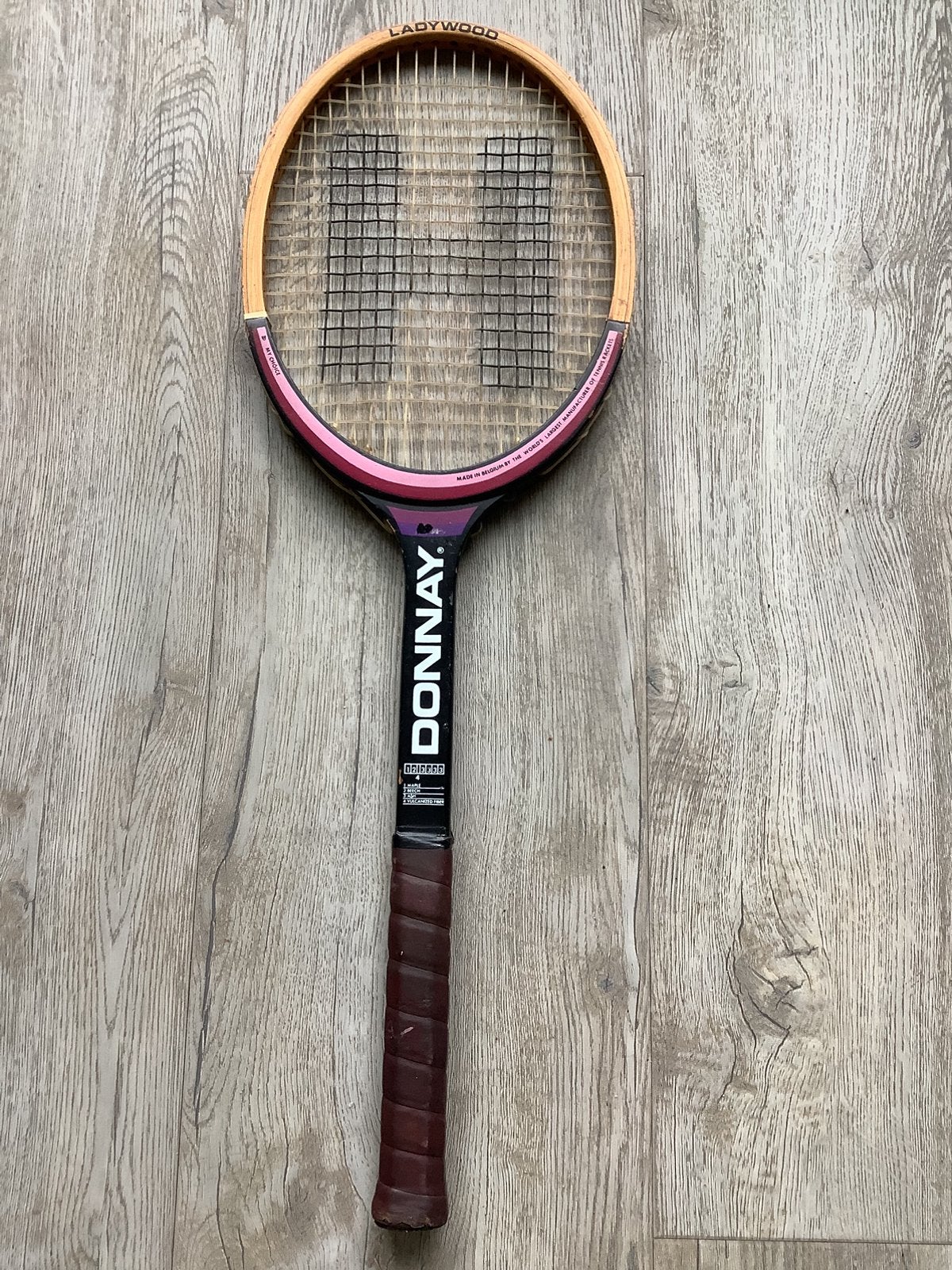 Donnay Ladywood houten tennisracket, Sport en Fitness, Tennis, Gebruikt, Ophalen of Verzenden, Racket, L2