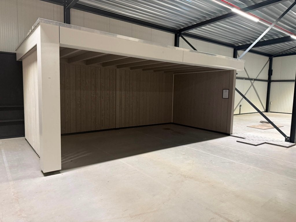 Houten overkapping/veranda – Wit– moderne tuinkamer, Ophalen, 200 tot 400 cm, Tuinhuis, Zo goed als nieuw